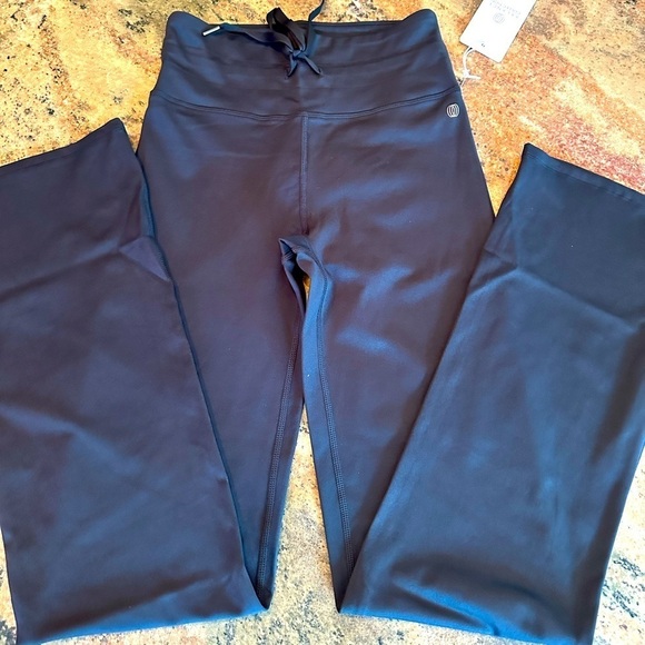 Balance collection workout yoga pants bootcut glare black size small - Picture 1 of 4